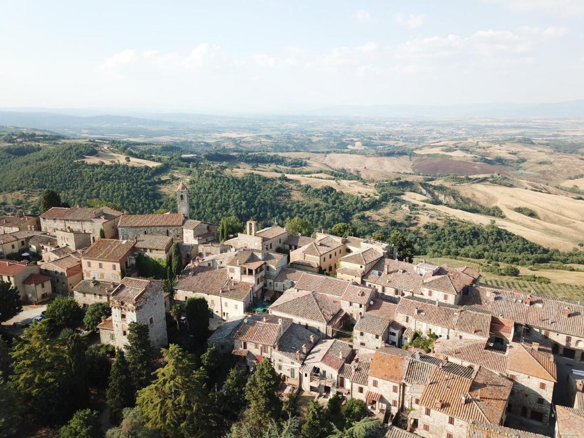 Вилла La Fraternita Montefollonico Экстерьер фото